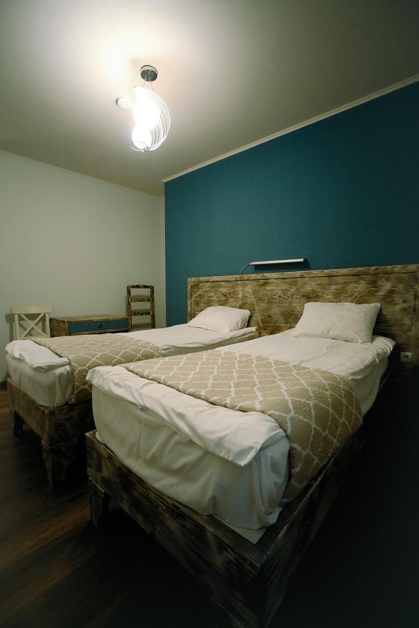 Hotel Kutaisi Globus Екстериор снимка